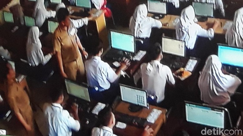 124 Siswa di MTs Darul Irfan Serang Gagal Ikuti UNBK 124 Siswa di MTs Darul Irfan Serang Gagal Ikuti UNBK