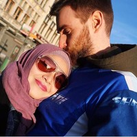 Setelah mereka menikah, kini Adin tinggal di Belgia. Mereka pun sering mengunggah kebersamaan mereka di Instagram. Foto: Instagram