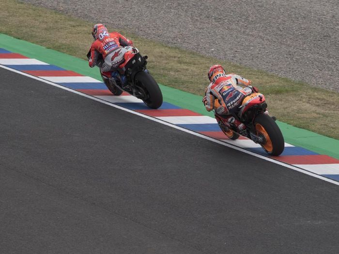 Puncak klasemen MotoGP mengalami perubahan usai balapan di Austin (Mirco Lazzari gp/Getty Images) Puncak klasemen MotoGP mengalami perubahan usai balapan di Austin (Mirco Lazzari gp/Getty Images)