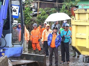 Korban Gempa Banjarnegara Butuh Bahan Material Bangunan