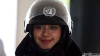 Salah seorang personel Pasukan Penjaga Perdamaian Polri.
