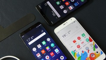 Untuk kebutuhan selfie diberikan kamera 20 MP. Foto: Sina Mobile