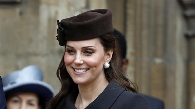Riuh Dunia dalam Gambar: Kate Melahirkan, Bot Rusia Bikin Heboh