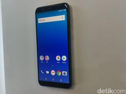 Ini Zenfone Max Pro, Sang Penantang Redmi Note 5
