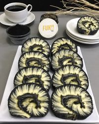  Hurricane  Roll Cake Bolu  Gulung  dengan Motif Badai yang 