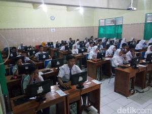 Kemendikbud Janji UNBK SMP Hari Kedua Lebih Baik