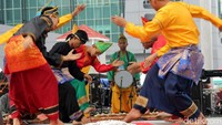 Sebanyak 450 narapidana atau warga binaan dari 36 Lapas dan Rutan se-Indonesia menunjukkan bakat mereka.
