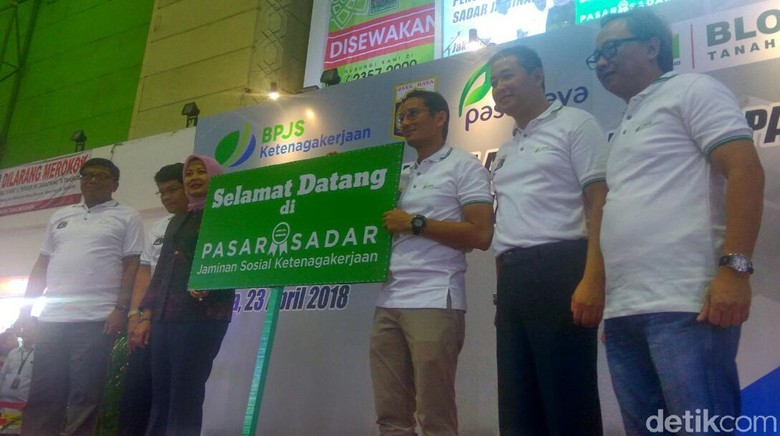 Sandi Ingin Pedagang Pasar Tn Abang Ikut BPJS Ketenagakerjaan Sandi Ingin Pedagang Pasar Tn Abang Ikut BPJS Ketenagakerjaan