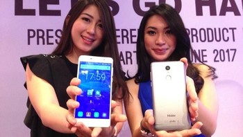 Haier yang berbasis di Qingdao memproduksi beragam perangkat elektronik seperti mesin cuci, oven, kulkas, televisi, AC sampai smartphone. Perusahaan ini didirikan pada tahun 1984 dan telah berjualan di banyak negara. Foto: Agus Tri Haryanto/inet