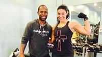 Jordin Sparks berfoto bersama sang pelatih fitness. (Foto: instagram/jordinsparks)