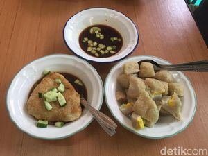 Pempek Ibu Sulastri: Kalau ke Pasar Tebet, Jangan Lupa Jajan Pempek di Sini