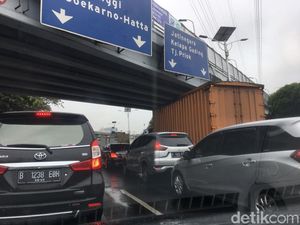 Ini Titik-titik Macet Tol Arah Jakarta Pagi Ini