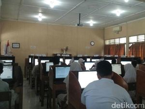 UNBK Sesi Pertama di Bantul Sempat Molor