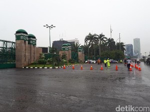 Polisi Siaga Jelang Demo Driver Ojol di DPR