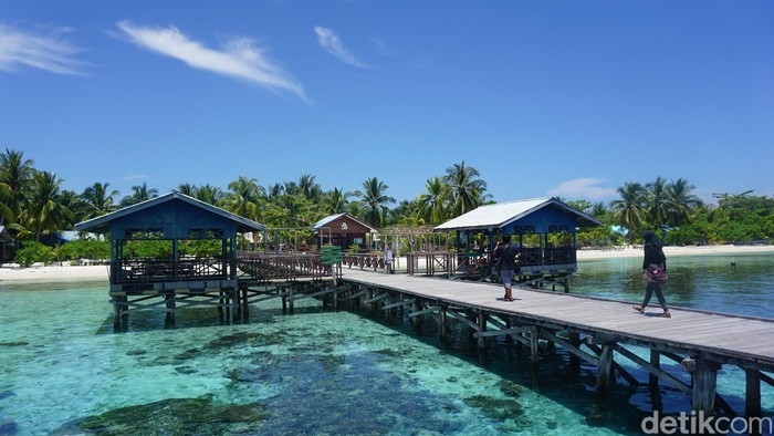 Kampung wisata arborek di raja ampat