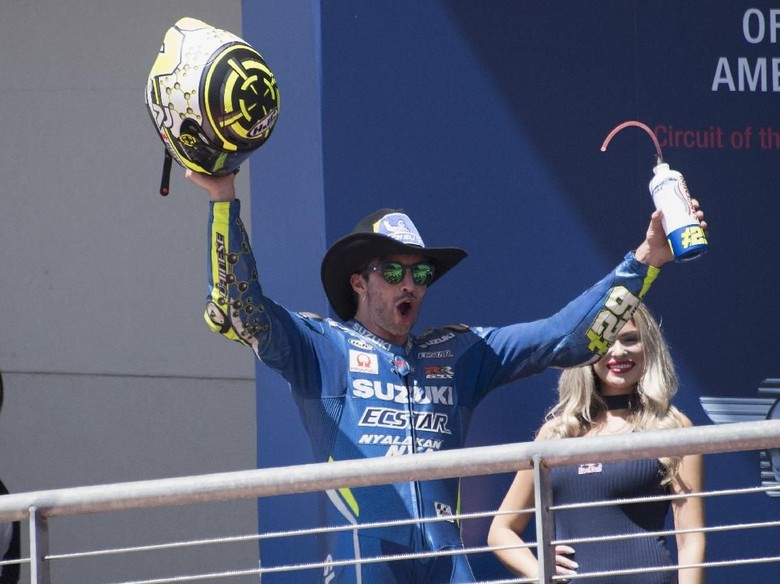 Podium Pertama Iannone untuk Suzuki Podium Pertama Iannone untuk Suzuki
