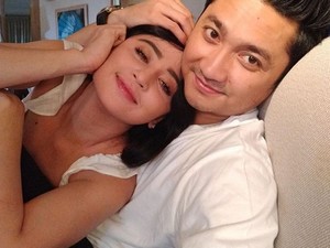 Kena Nyinyir Gara-gara Foto Dicium Suami, Dewi Persik Kesal