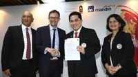 AXA Mandiri menjadi satu-satunya asuransi jiwa yang hadir dan memberi dukungannya untuk para atlet Tim Indonesia pada ajang Pesta Olahraga Terbesar di Asia 2018.