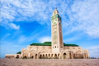 Hasil gambar untuk The Hassan II Mosque, Maroko