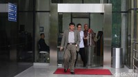 Ketiganya melaporkan dugaan korupsi di sektor pertambangan di Nusa Tenggara Barat (NTB).