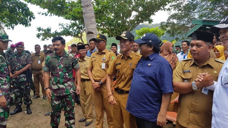 Blusukan ke Natuna Bareng Panglima TNI, Ini yang Diperjuangkan OSO Blusukan ke Natuna Bareng Panglima TNI, Ini yang Diperjuangkan OSO