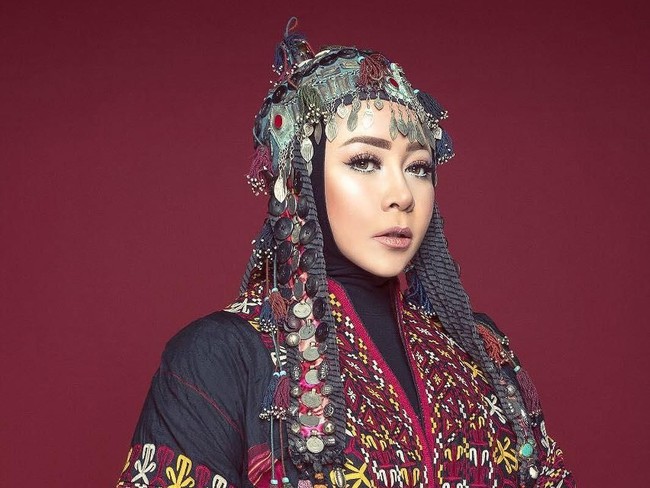 Melly Goeslaw yang Murka karena Dibully dan Tak Ingin Ambil Jalur Hukum