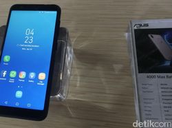 Aksi Zenfone 5Q dan Zenfone Max yang Menggoda