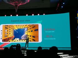 Aksi Zenfone 5Q dan Zenfone Max yang Menggoda