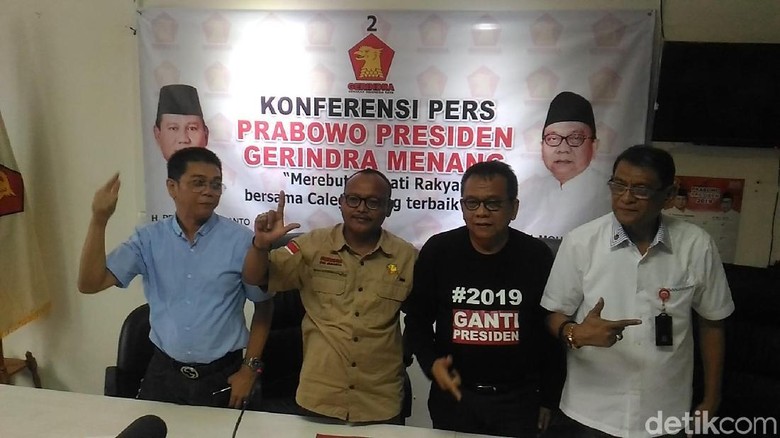 Gerindra Buka Pendaftaran Bakal Caleg DPRD DKI Gerindra Buka Pendaftaran Bakal Caleg DPRD DKI