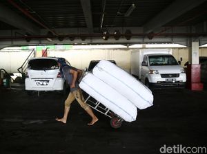 Pedagang Blok G Tanah Abang Batal Direlokasi ke Parkir Blok F