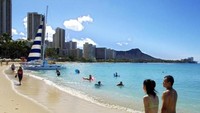 Karena jauh dari mana-mana itulah, masyarakat Hawaii memiliki aturan hidup yang sederhana. Hidup penuh kedamaian (Hawaii Tourism Authority/Facebook)