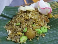 Sedap Mengenyangkan Nasi  Goreng  Kaki  Lima  yang Enak  dan 