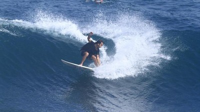 Potret Peselancar Australia yang Tewas karena Papan Patah di Bali