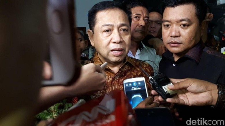 Hilman: Usai Tabrak Tiang, Novanto Kayak Tidur dan Mulutnya Mangap Hilman: Usai Tabrak Tiang, Novanto Kayak Tidur dan Mulutnya Mangap