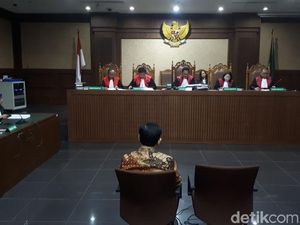 Divonis 15 Tahun Penjara, Novanto Pikir-pikir Ajukan Banding