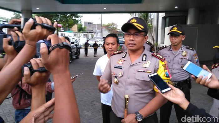 Polisi Tunggu Hasil Lab 2 Penumpang Mobil Mendadak Pingsan di Kediri