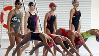Naima, atlet renang indah dengan tinggi 156 cm dan berat badan 45 kg itu, adalah pemilik medali perunggu team free SEA Games 2017. Dia juga yang terbaik di lima nomor berbeda di Festival Aquatic Indonesia Open 2017.