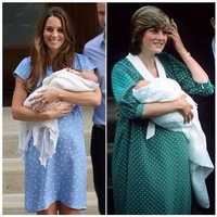 otif gaun senada juga pernah dipakai Diana ketika memamerkan Pangeran William kepada dunia di tahun 1982. Foto: Dok. Getty Images