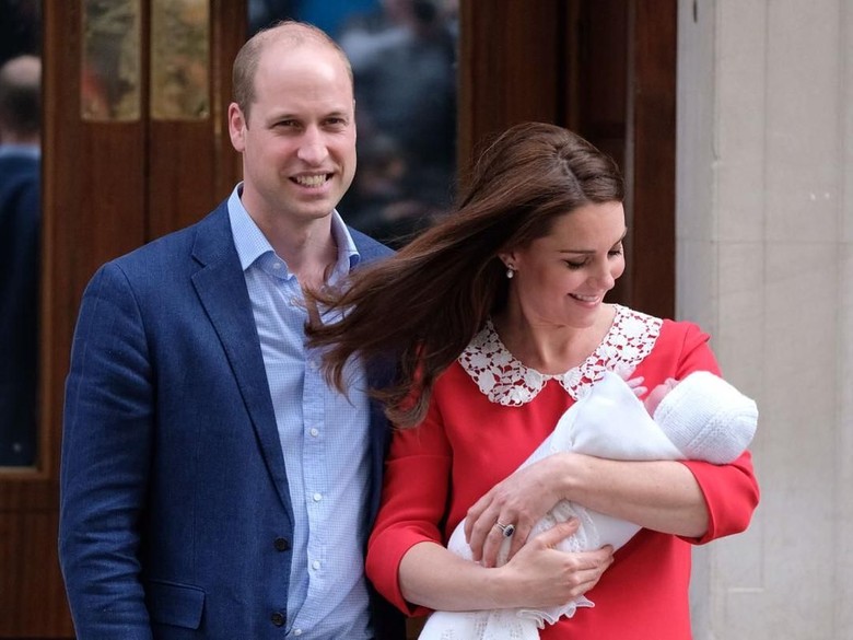 Tribut Kate Middleton untuk Putri Diana Usai Lahiran Anak ke-3 Tribut Kate Middleton untuk Putri Diana Usai Lahiran Anak ke-3