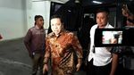 Foto: Senyum Setya Novanto Jelang Sidang Vonis
