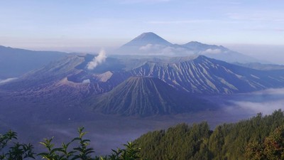 Sungguh Pagi nan Syahdu di Bromo