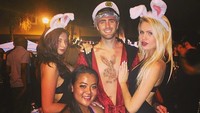Playboy sejati punya kelinci di dadanya. (Foto: Instagram/pimpmastertaylor)
