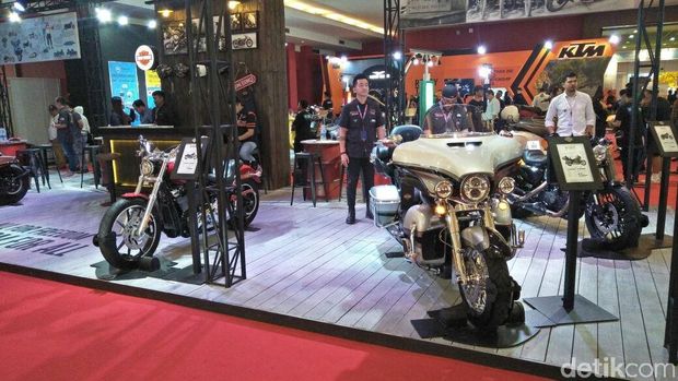 Motor-motor Baru Seharga Mobil 