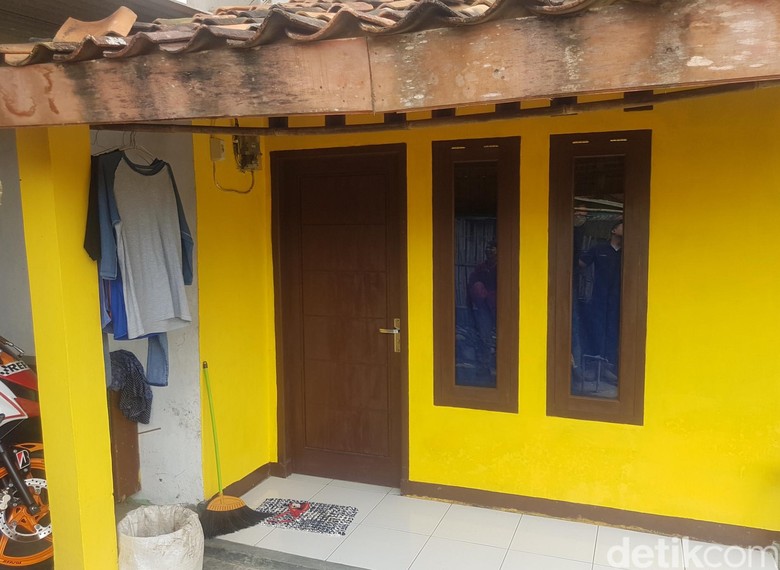 Ini Indekos Kuning Tempat Praktik Dukun Cabuli Wanita Galau Ini Indekos Kuning Tempat Praktik Dukun Cabuli Wanita Galau