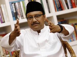 Gus Ipul Serang Khofifah soal Data Penurunan Kemiskinan Jatim