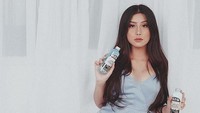 Awkarin pun disebut mirip dengan penyanyi dangdut. (Dok. Instagram/awkarin)