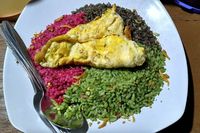 Sedap Mengenyangkan! Nasi Goreng Kaki Lima yang Enak dan Murah Ada di Sini