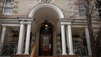 Hostelling International melihat sebuah bangunan kosong yang bernilai tinggi untuk hostel. Bangunan tersebut kemudian diberi nama Ottawa Jail Hostel. (chaosboop/Instagram)