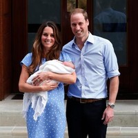 Bahkan, menurut People, Putri Diana pun menggunakan selimut keluargan G.H. Hurt & Son untuk Pangeran William. Dikutip dari Good Housekeeping, Pangeran George memakai selimut putih berbahan super-fine merino wool seharga 54 poundsterling atau sekitar Rp 1 juta. (Foto: Dok. Getty Images)