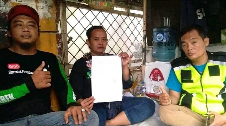 Ini Isi Permintaan Maaf Pelaku Sweeping Ojol Perempuan yang Viral Ini Isi Permintaan Maaf Pelaku Sweeping Ojol Perempuan yang Viral